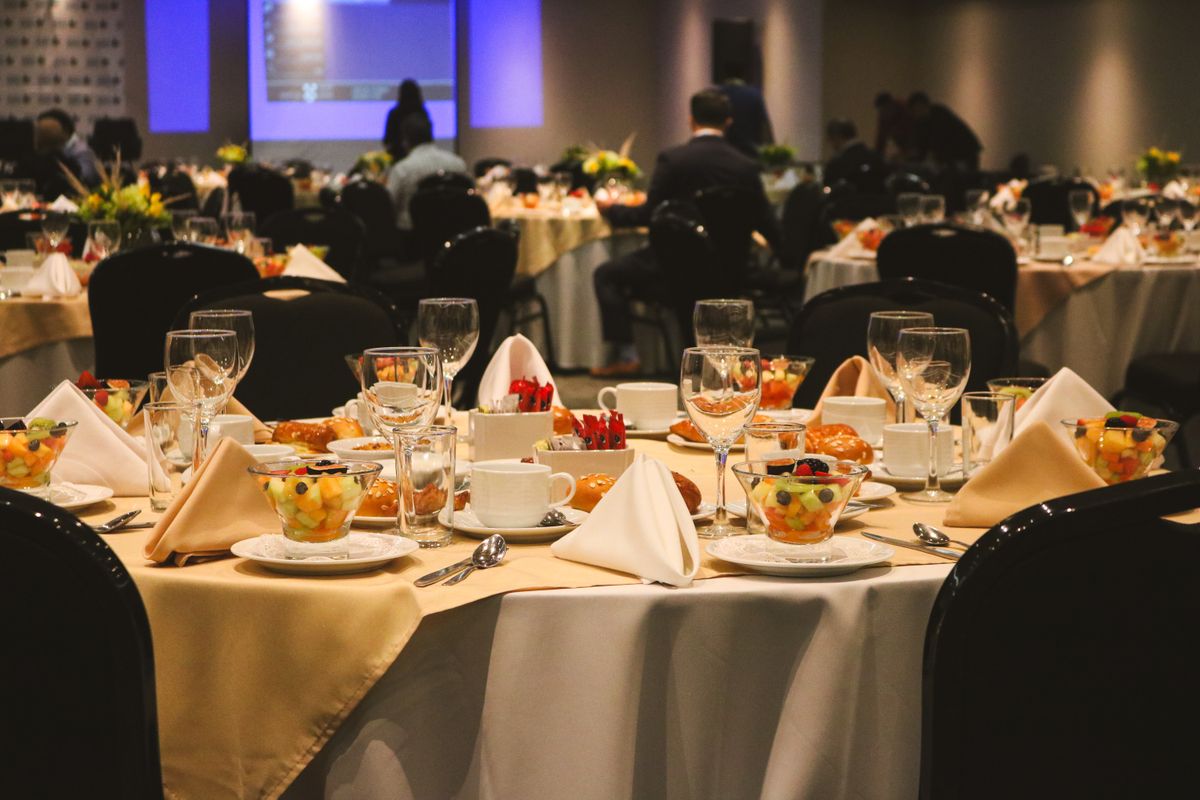 Elegant event table